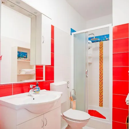 Boutique In Near Sea Daire Sveti Filip i Jakov